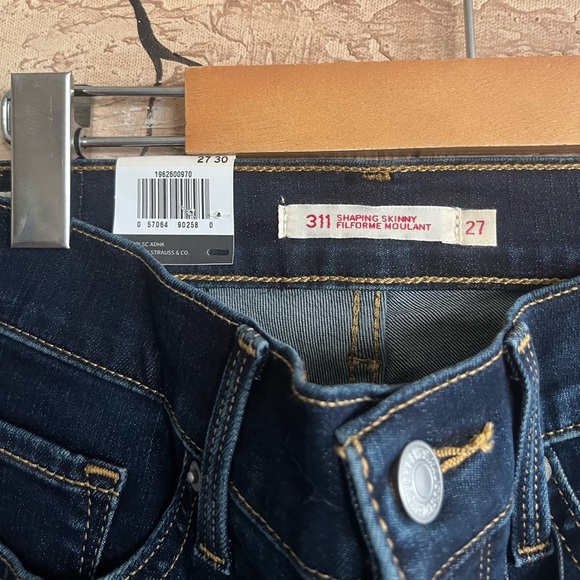 NWT LEVI’s 311 Shaping Skinny Jeans size 27 - Picture 6 of 13